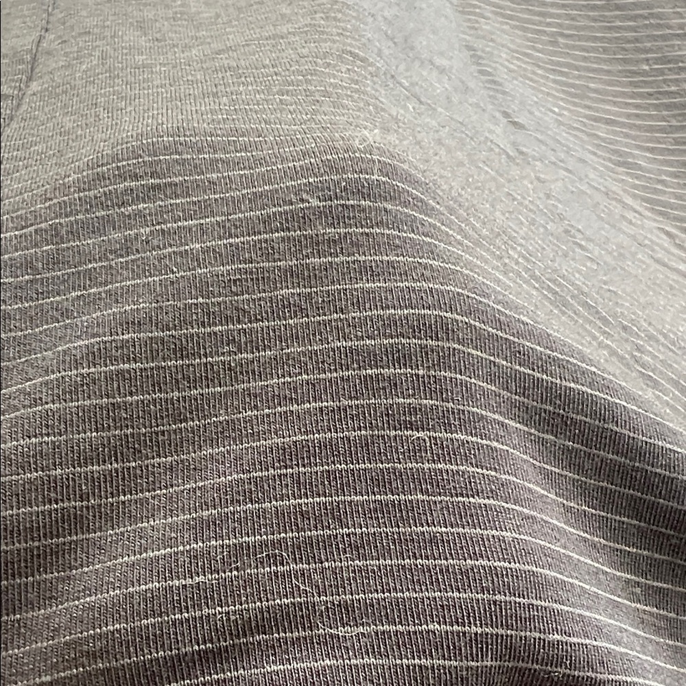 Vuori Men's Black Short-Sleeve Tee - Picture 5 of 9